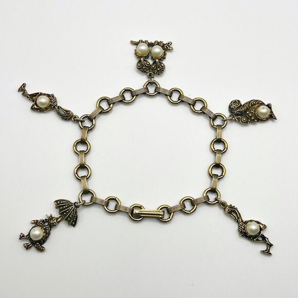 Vintage Charm Bracelet Bird Squirrel Faux Pearl Textured Engraved Gold Tone 7.5" - Picture 3 of 10